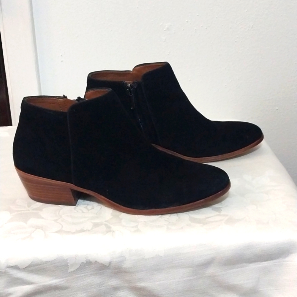 SAM EDELMAN ankle sued Leather Boots.Size 8.1/2